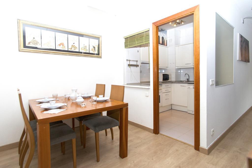 Apartment Bright Sagrada Familia บาร์เซโลนา ภายนอก รูปภาพ