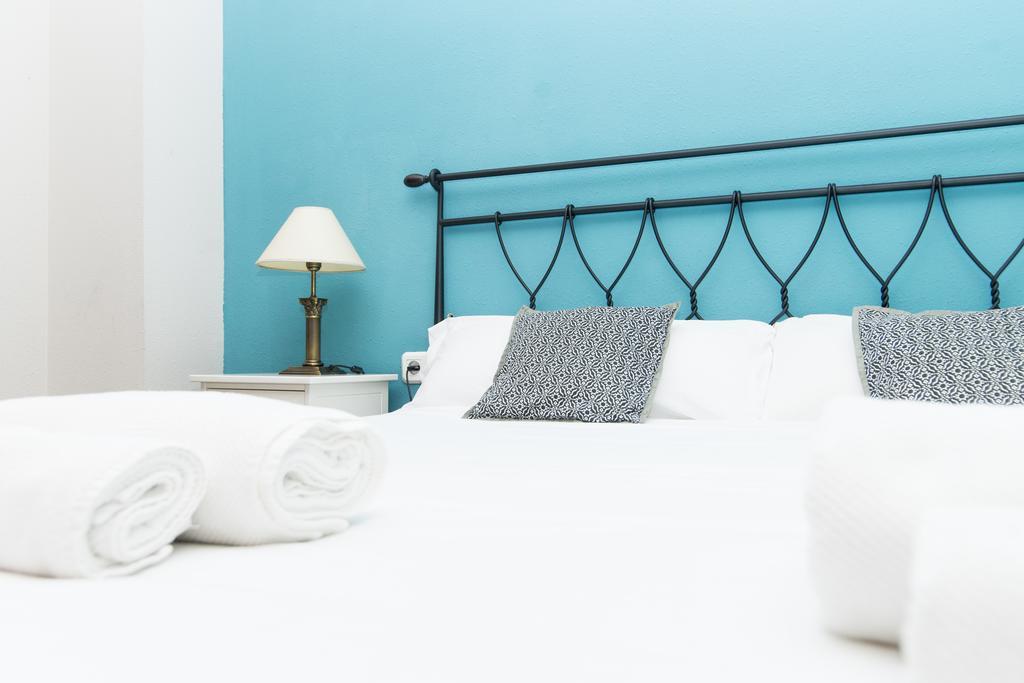 Apartment Bright Sagrada Familia บาร์เซโลนา ภายนอก รูปภาพ